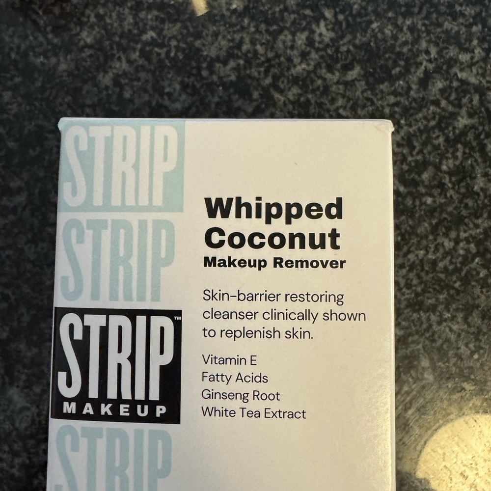 Whipped Coconut Makeup Remover - White